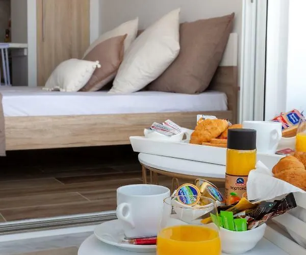 Elena's Sea View Apartman Toló