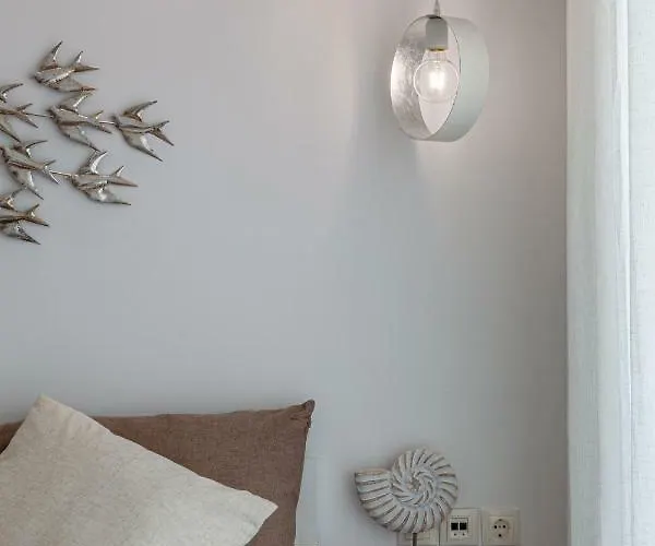 Elena's Sea View Apartman