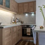 Elena's Sea View Apartment