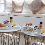 Elena's Sea View Apartment *
