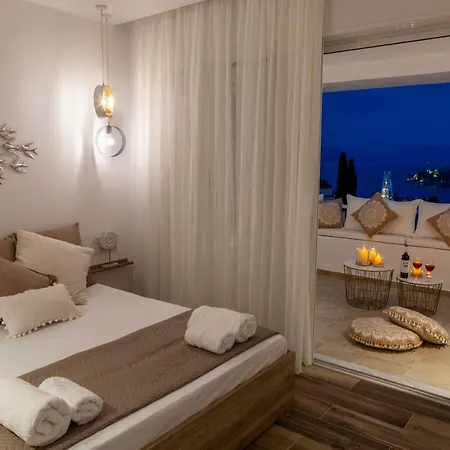 Elena's Sea View Apartman Toló