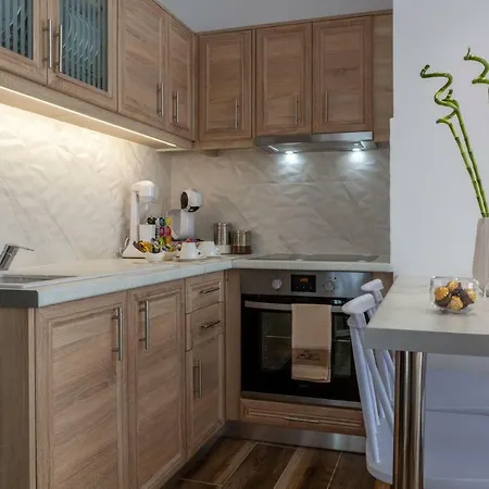 Elena's Sea View شقة