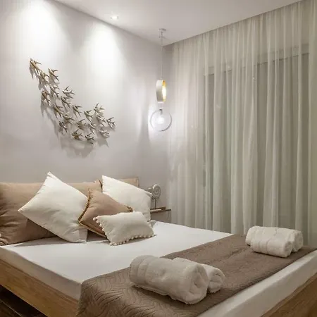 شقة Elena's Sea View تولو